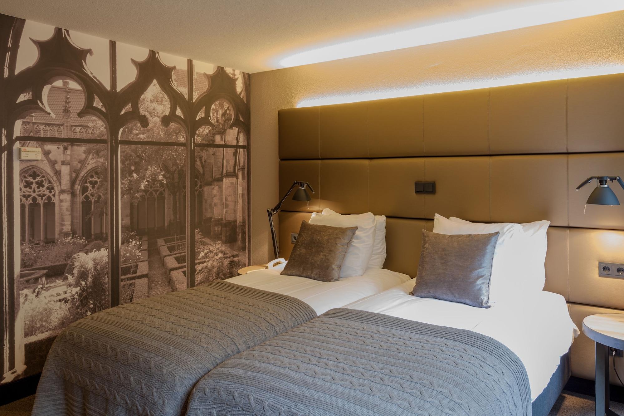 Malie House Hotel Utrecht Bagian luar foto