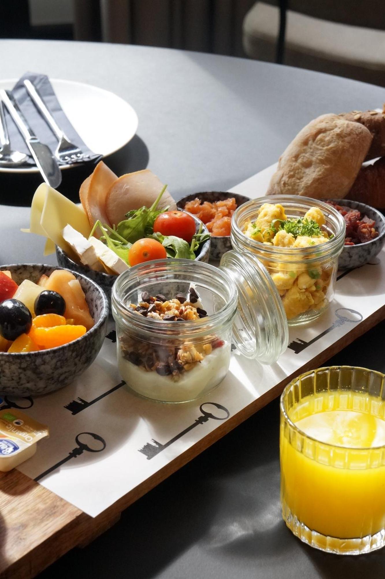Malie House Hotel Utrecht Bagian luar foto