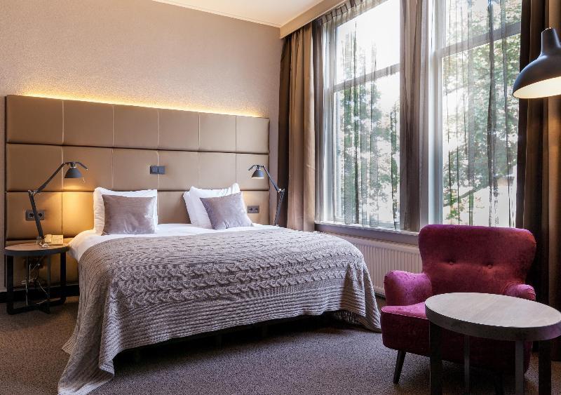 Malie House Hotel Utrecht Bagian luar foto